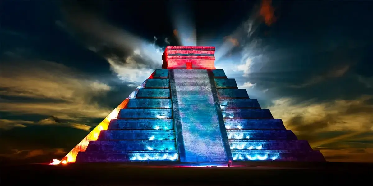 kukulkan light show in cancun