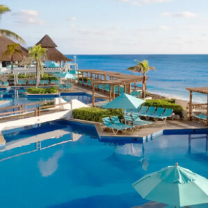 pools of royal solaris cancun