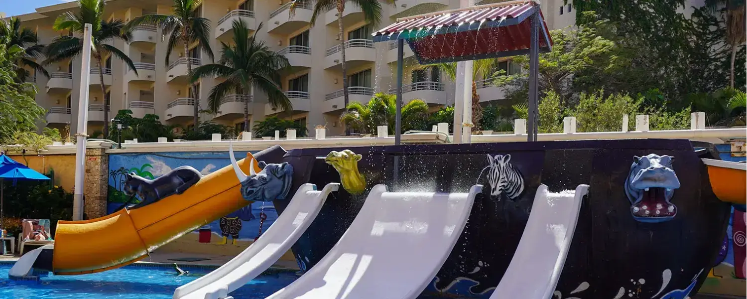 Kids Club & Mini Water Club