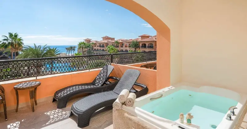 Ocean View room with Jacuzzi