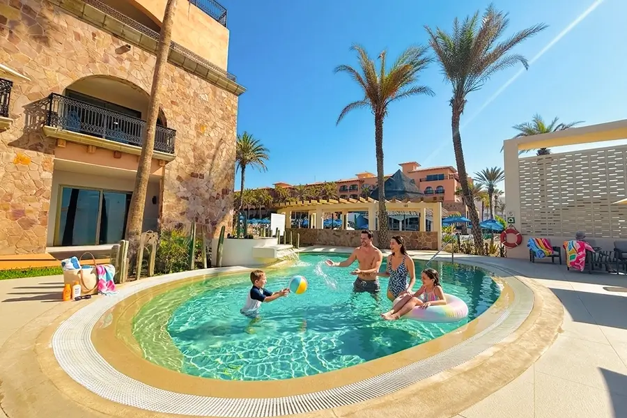 Promociones vacacionales para Cancún y Los Cabos