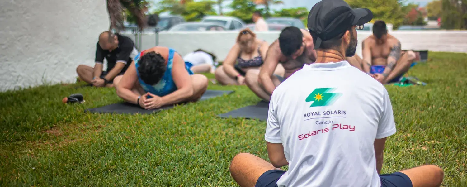 sesiones relajantes de yoga en cancun