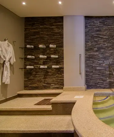 Rooms and Suites in Royal Solaris Los Cabos